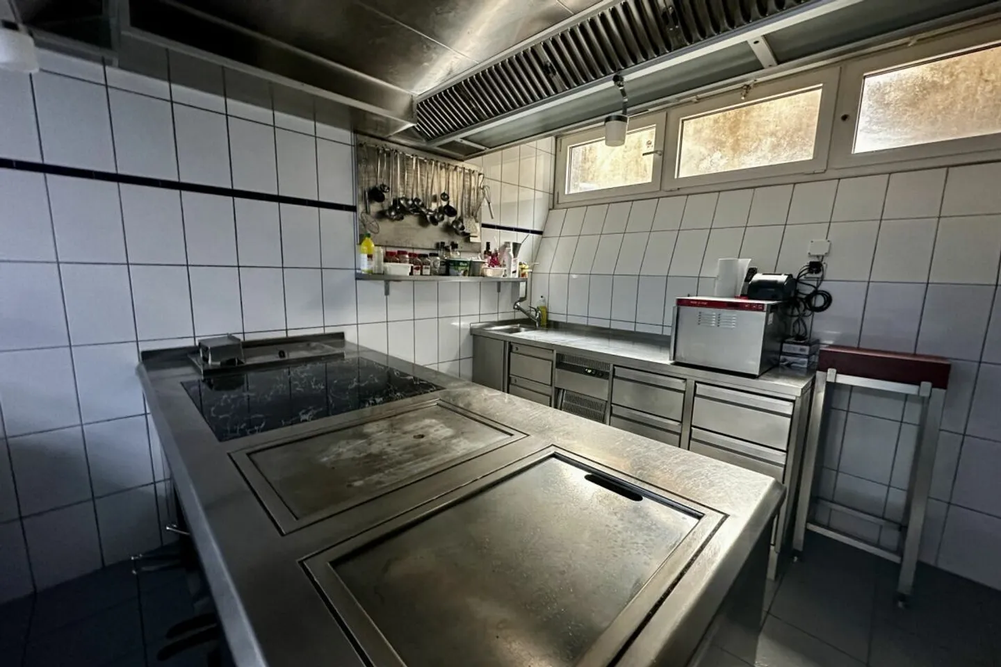 TOP Ristorante in Posizione Privilegiata Zurigo-Enge - Foto 12 di 13