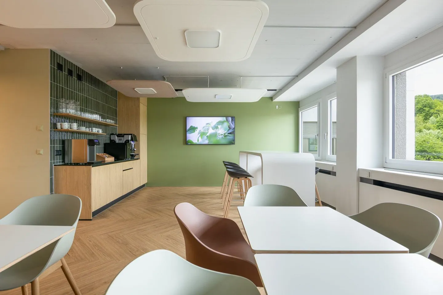 Working together, thinking big - Furnish your office according to your wishes... - Photo 6 of 13