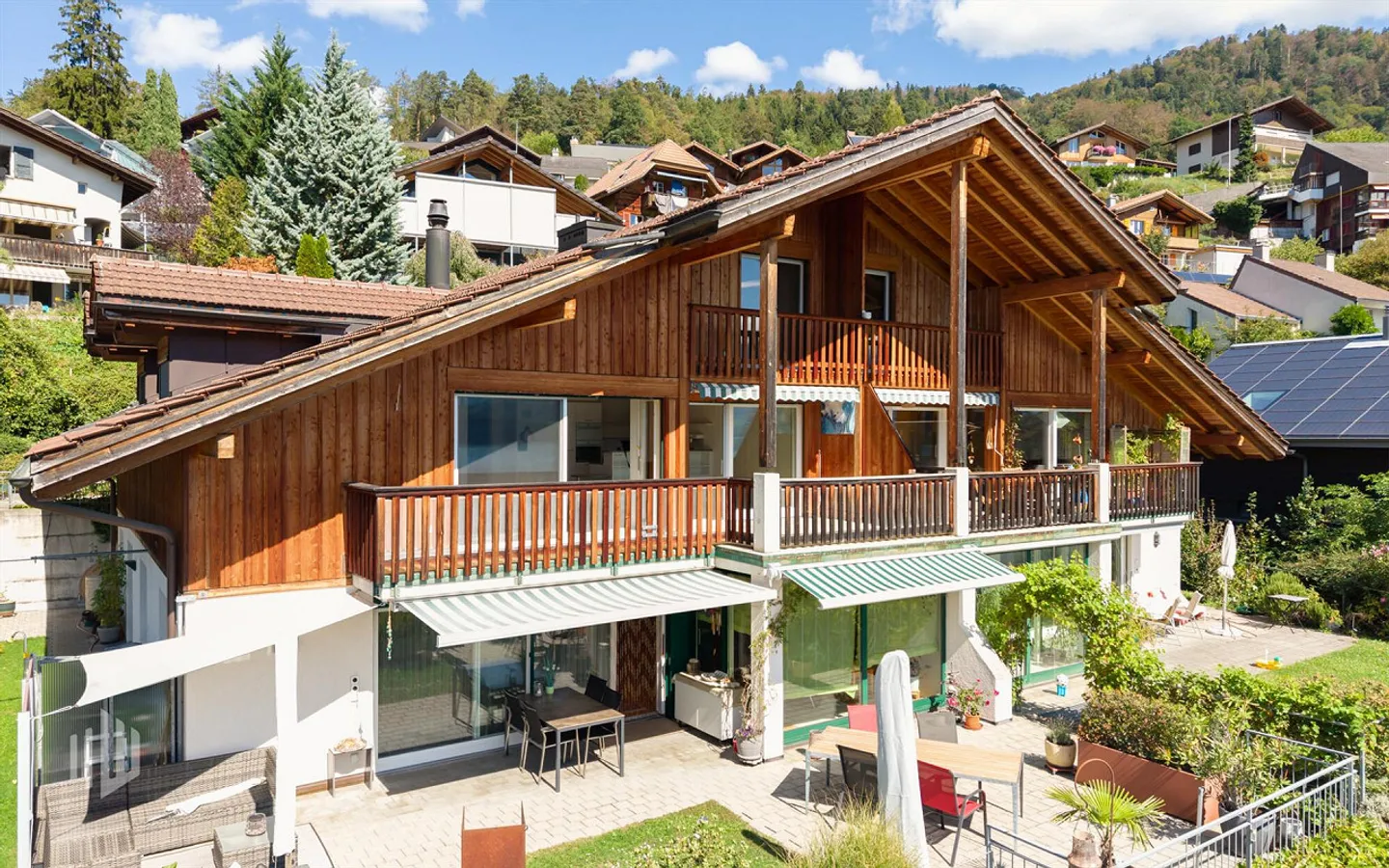 ImmoWyss - Rêve de maisonette avec vue magnifique sur le lac et le Niesen - Photo 1 sur 12