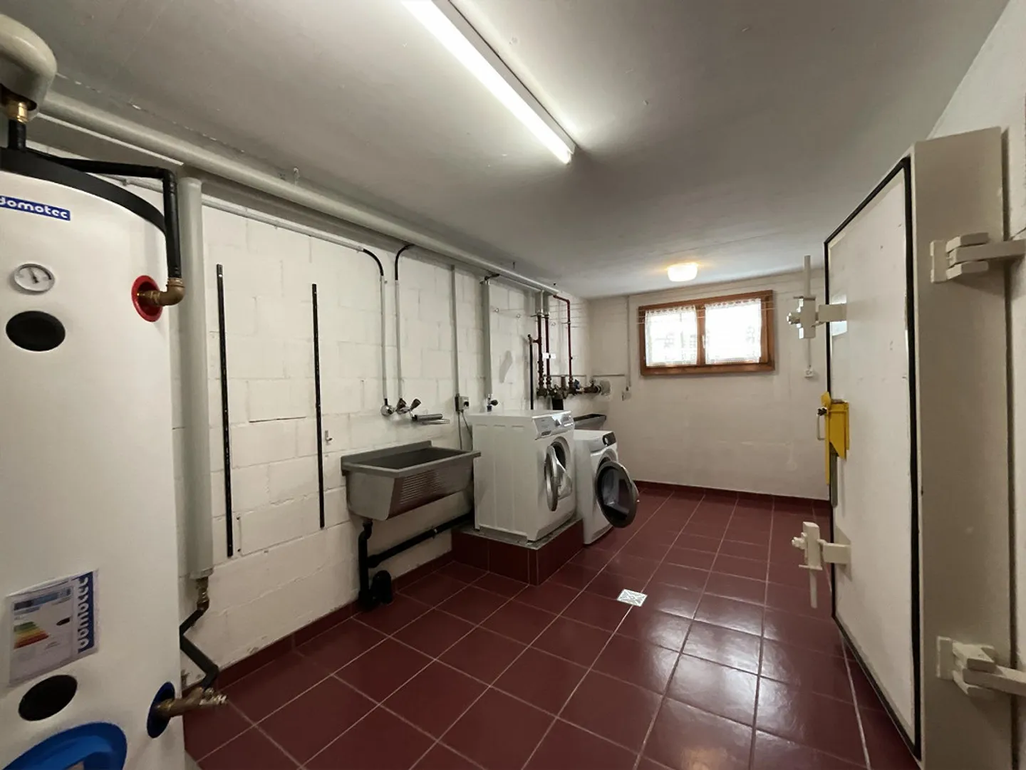 Maison de ville ensoleillée dans un emplacement privilégié - Photo 9 sur 14