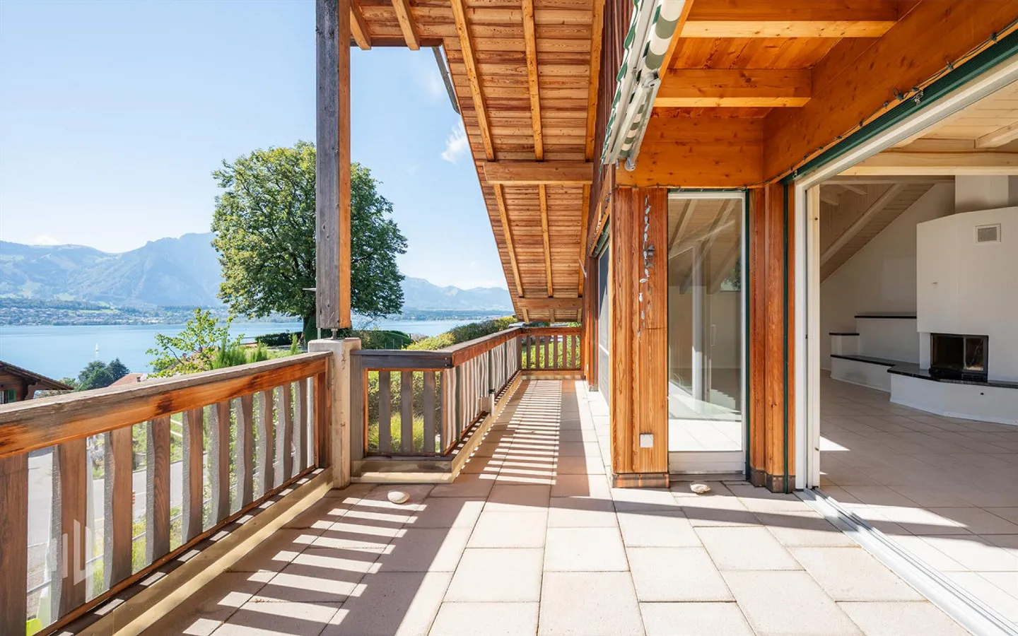 ImmoWyss - Rêve de maisonette avec vue magnifique sur le lac et le Niesen - Photo 6 sur 12