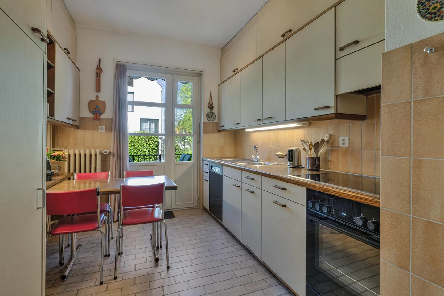 Charaktervolles Einfamilienhaus mit Garten - Foto 6 von 19