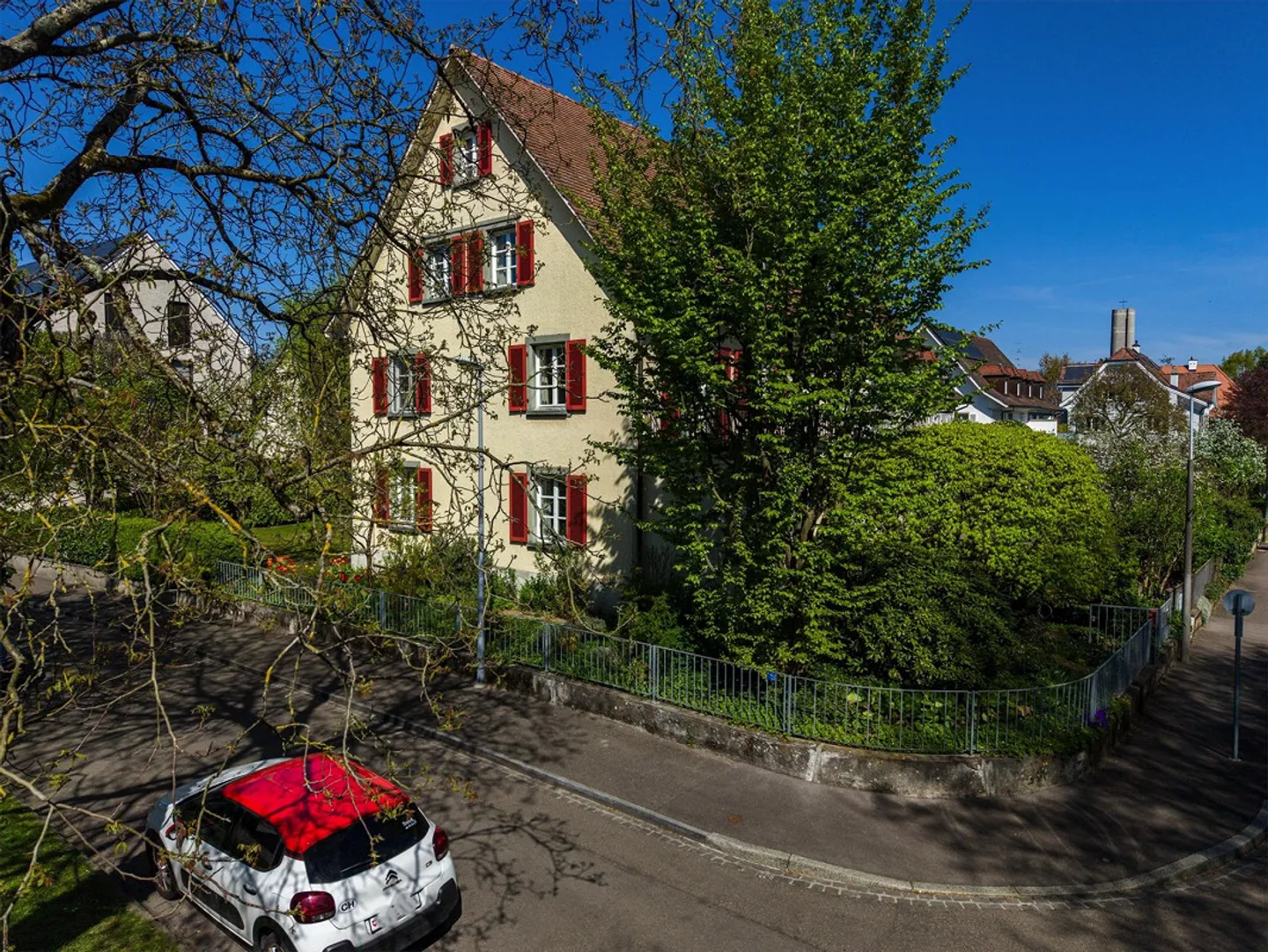 Charaktervolles Einfamilienhaus mit Garten - Foto 16 von 19
