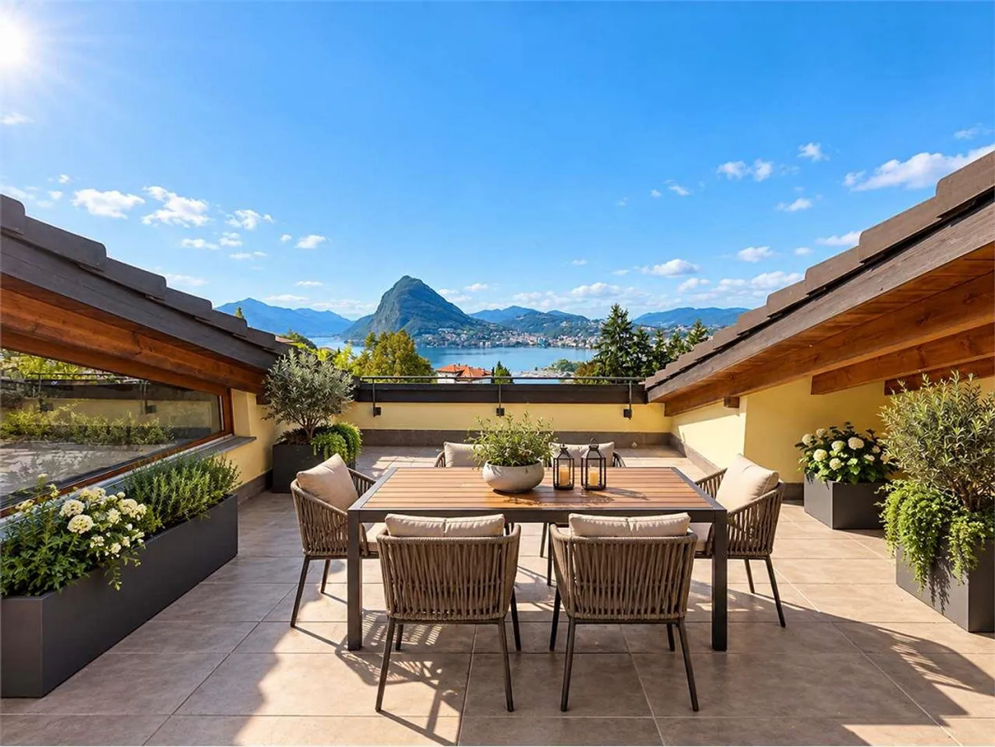 2719_Viganello, Penthouse exclusif 4.5 pièces avec vue imprenable sur le lac - Photo 1 sur 6