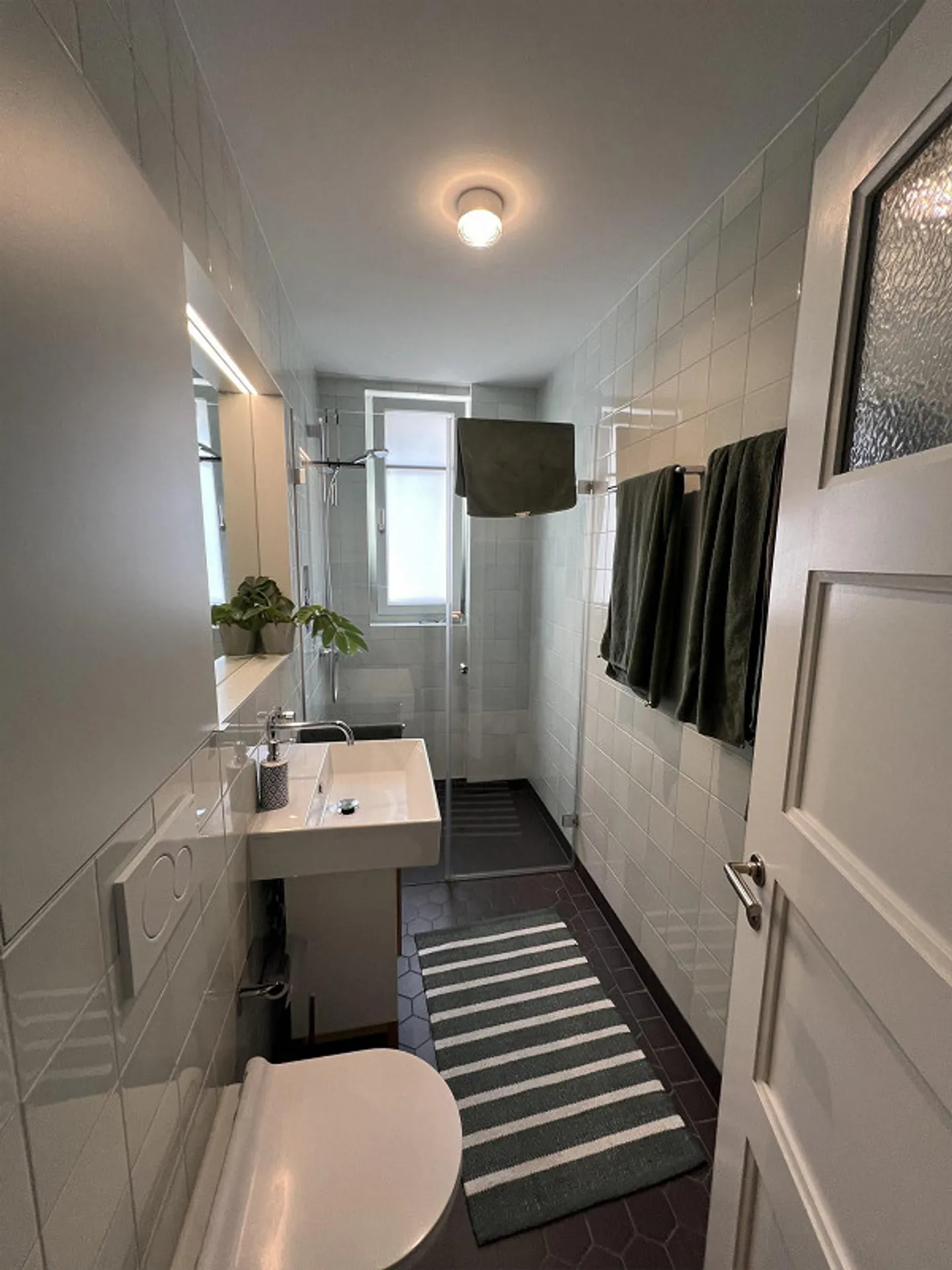 Location à court terme – Appartement lumineux et charmant de 4 pièces au cœur de Zurich (District 6) - Photo 6 sur 8