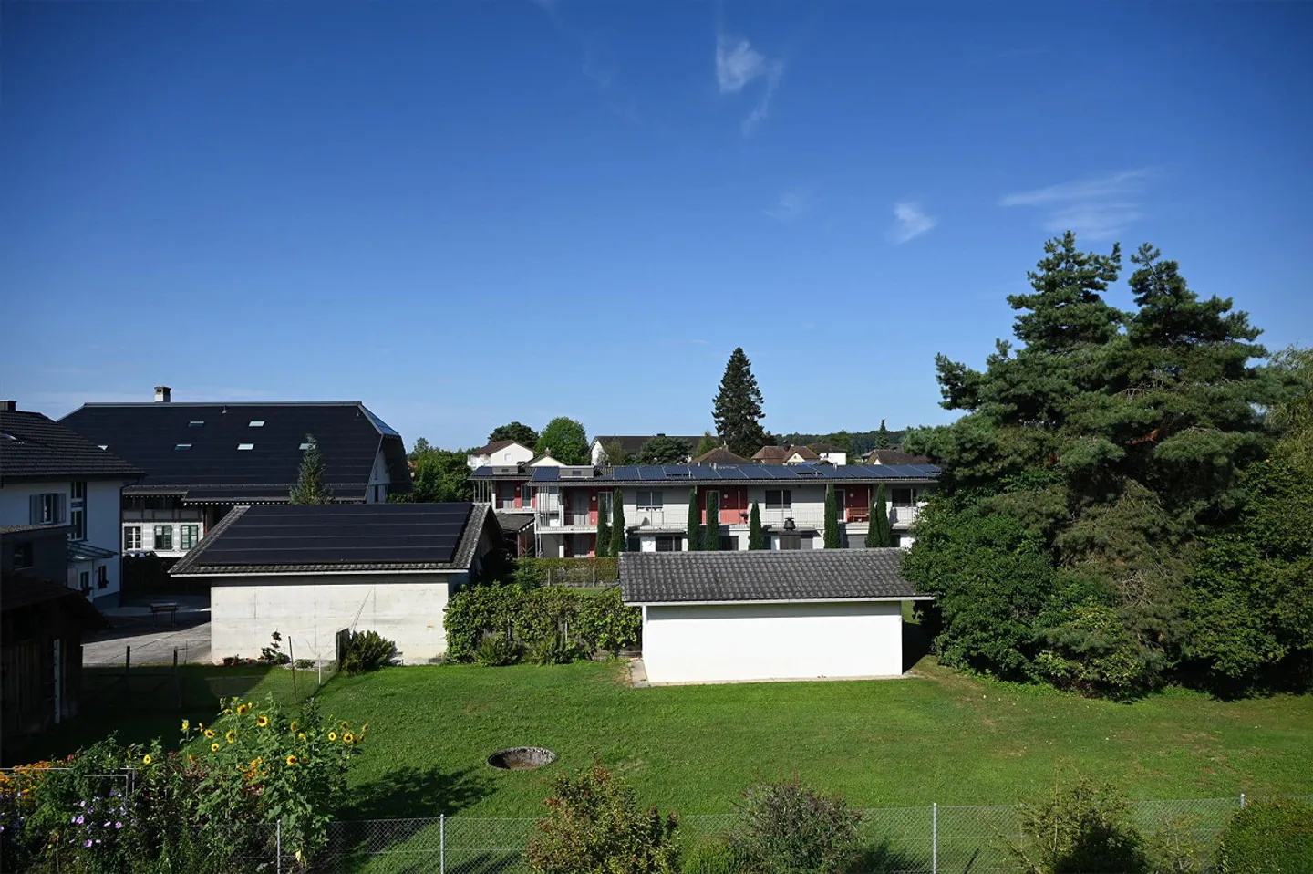 Appartement en penthouse lumineux et spacieux avec grande galerie dans un emplacement calme - Photo 18 sur 18