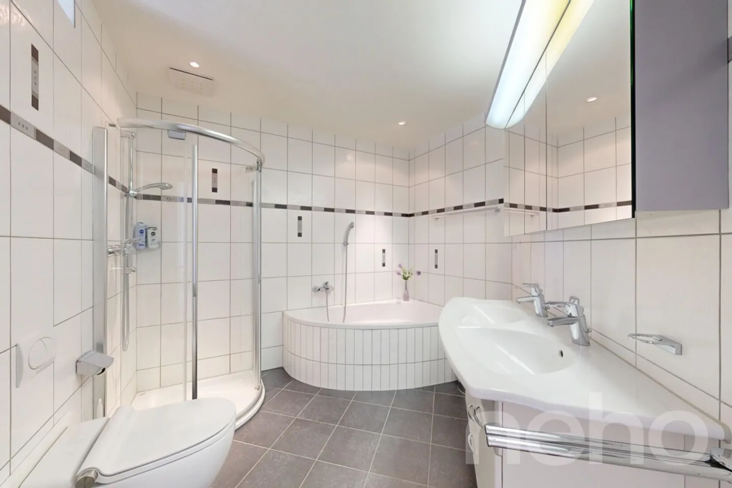 Charmante Wohnung mit Terrasse - Foto 10 von 12