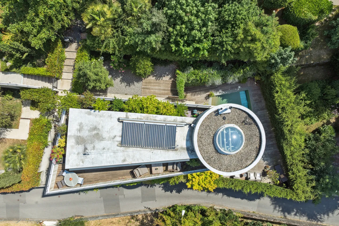 Architektenvilla mit Aussicht und Pool - Foto 16 von 16