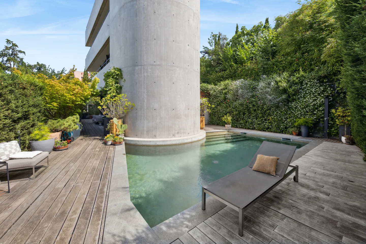 Architektenvilla mit Aussicht und Pool - Foto 15 von 16