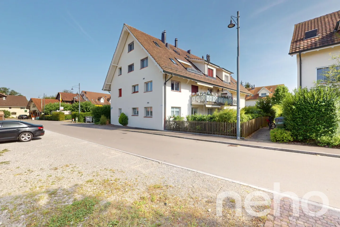 Il tuo nuovo appartamento affascinante e ristrutturato di 100m2 ad Affoltern! - Foto 3 di 13