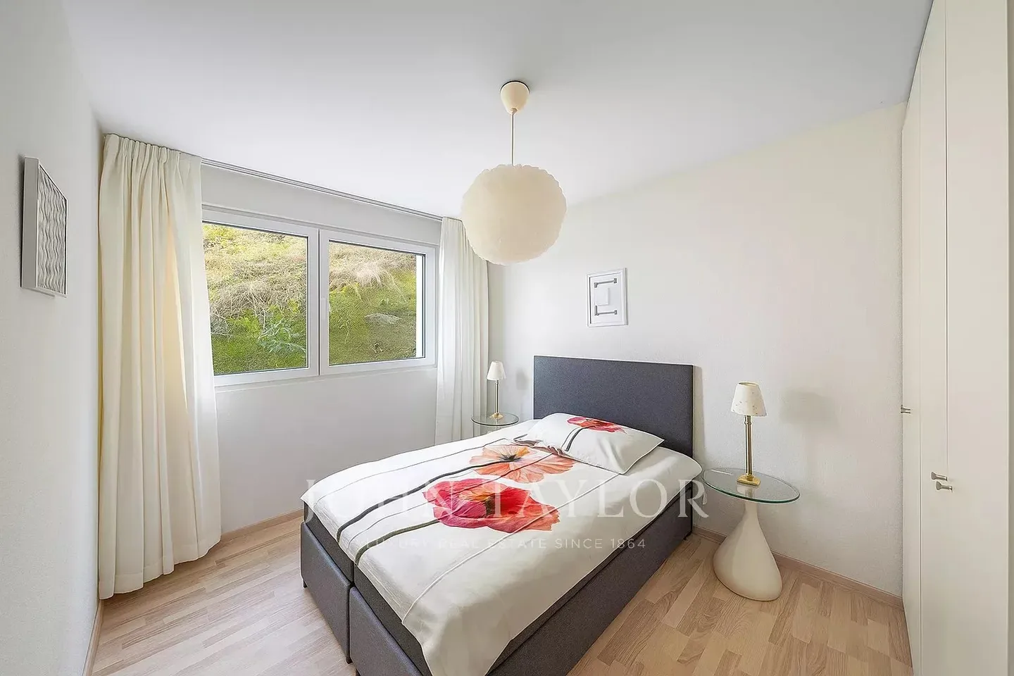 Erwachen Sie mit Blick auf den See: Superbe 3.5 Zimmer mit Panoramablick - Foto 8 von 10