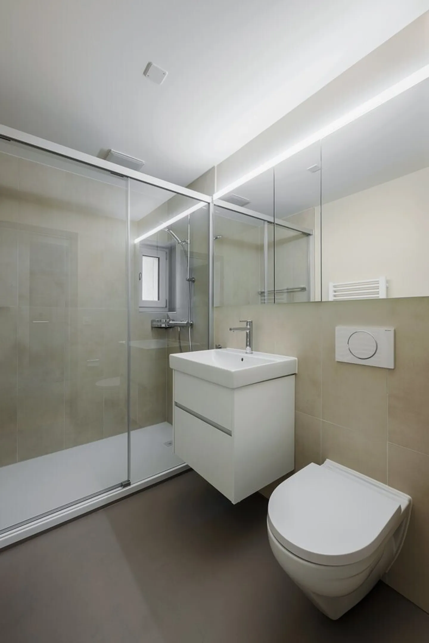 Sanierte Wohnung mit Charme - Foto 3 von 5