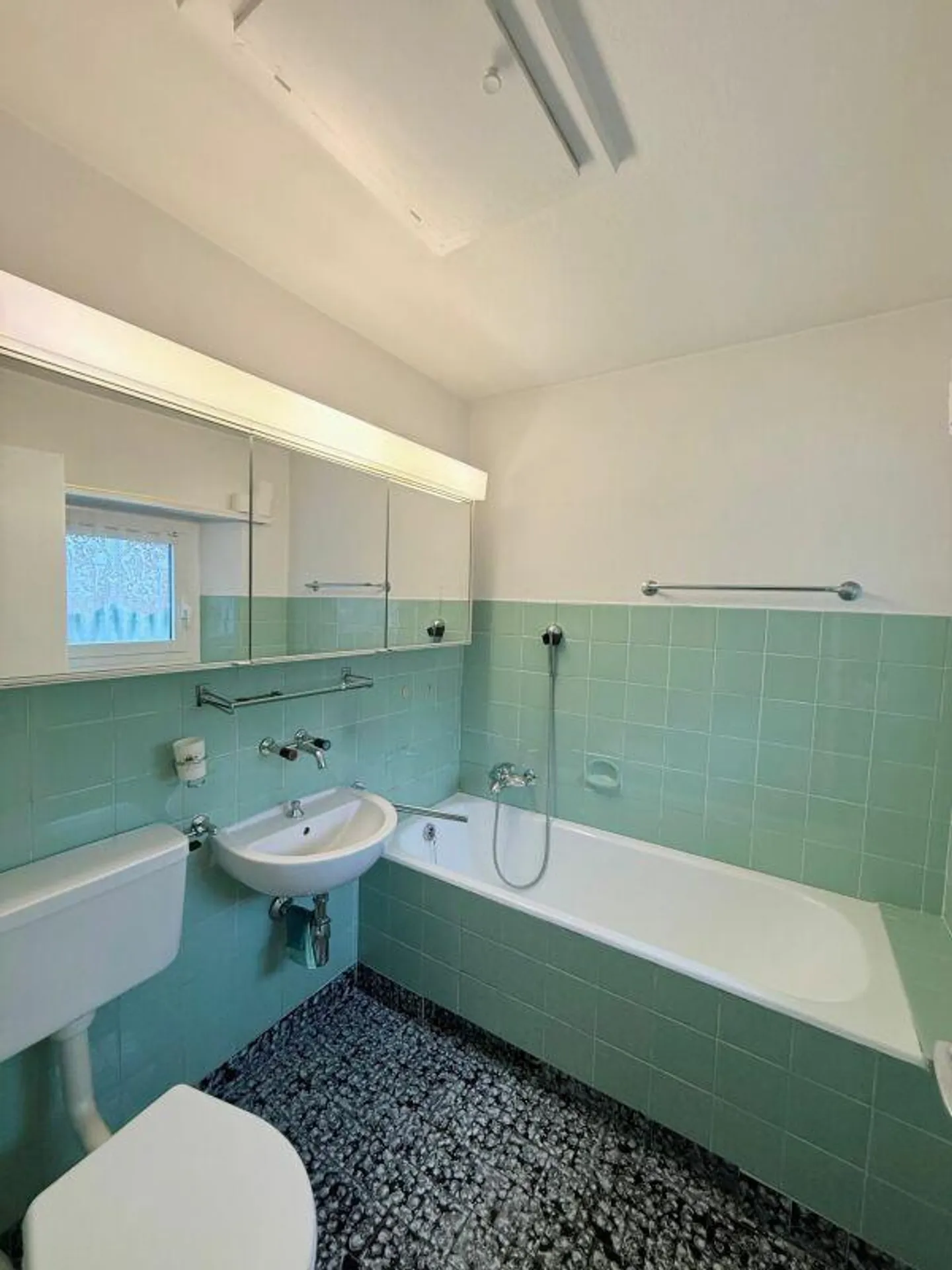 4,5 camere nel cuore di Montagnola - Foto 6 di 7