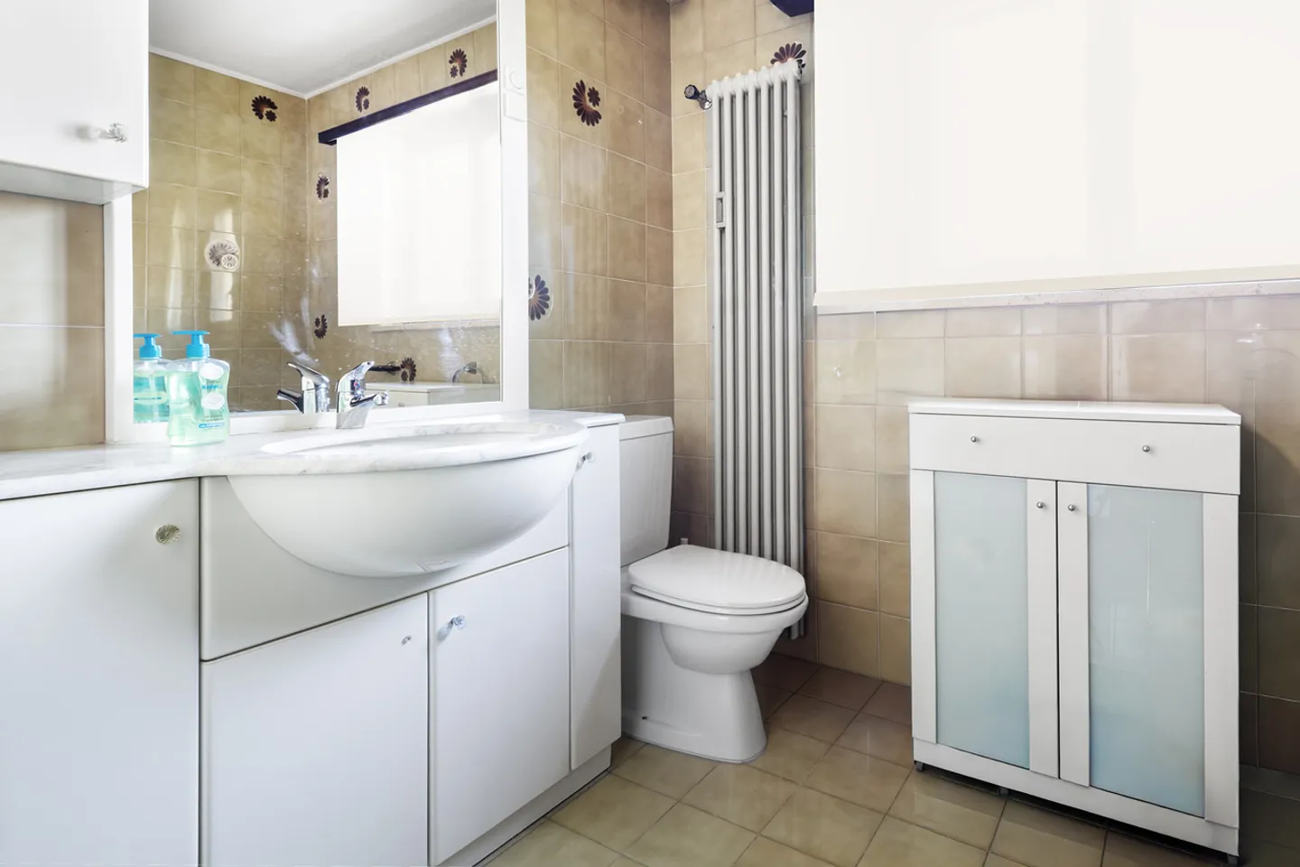 Appartement avec jardin dans une maison jumelée avec grand grenier - Photo 7 sur 10