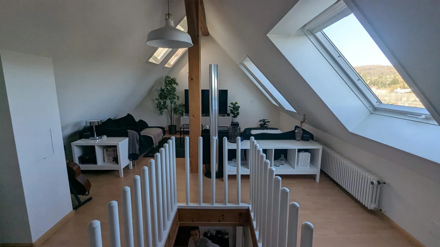 Bright 4-room maisonette apartment for rent in Riehen - Photo 2 of 8