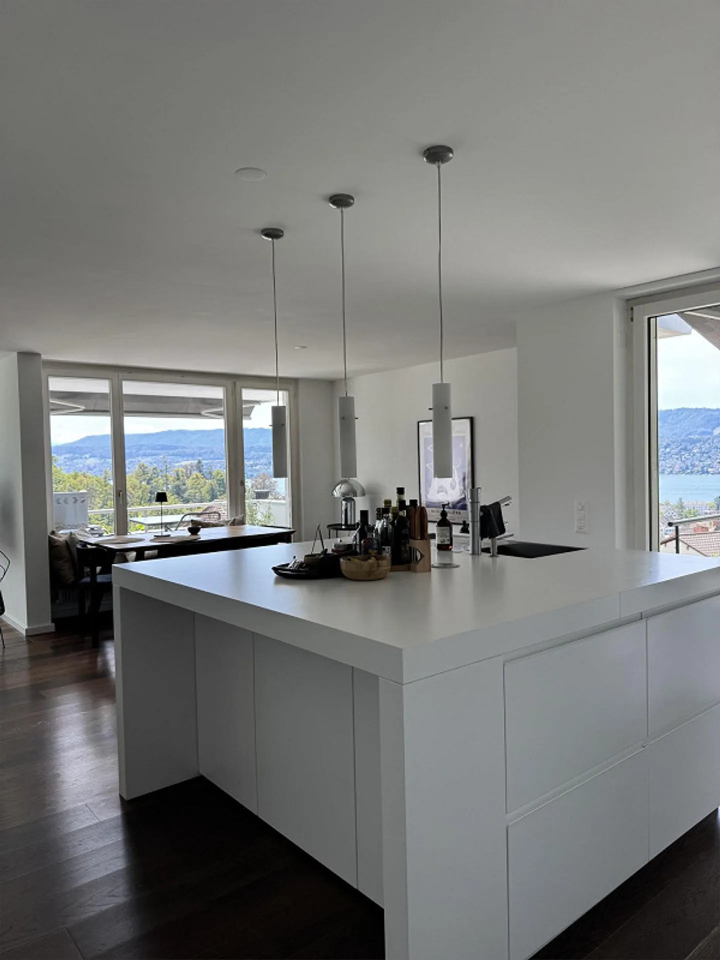 4.5 Zimmer Wohnung mit Seesicht - Foto 1 von 7