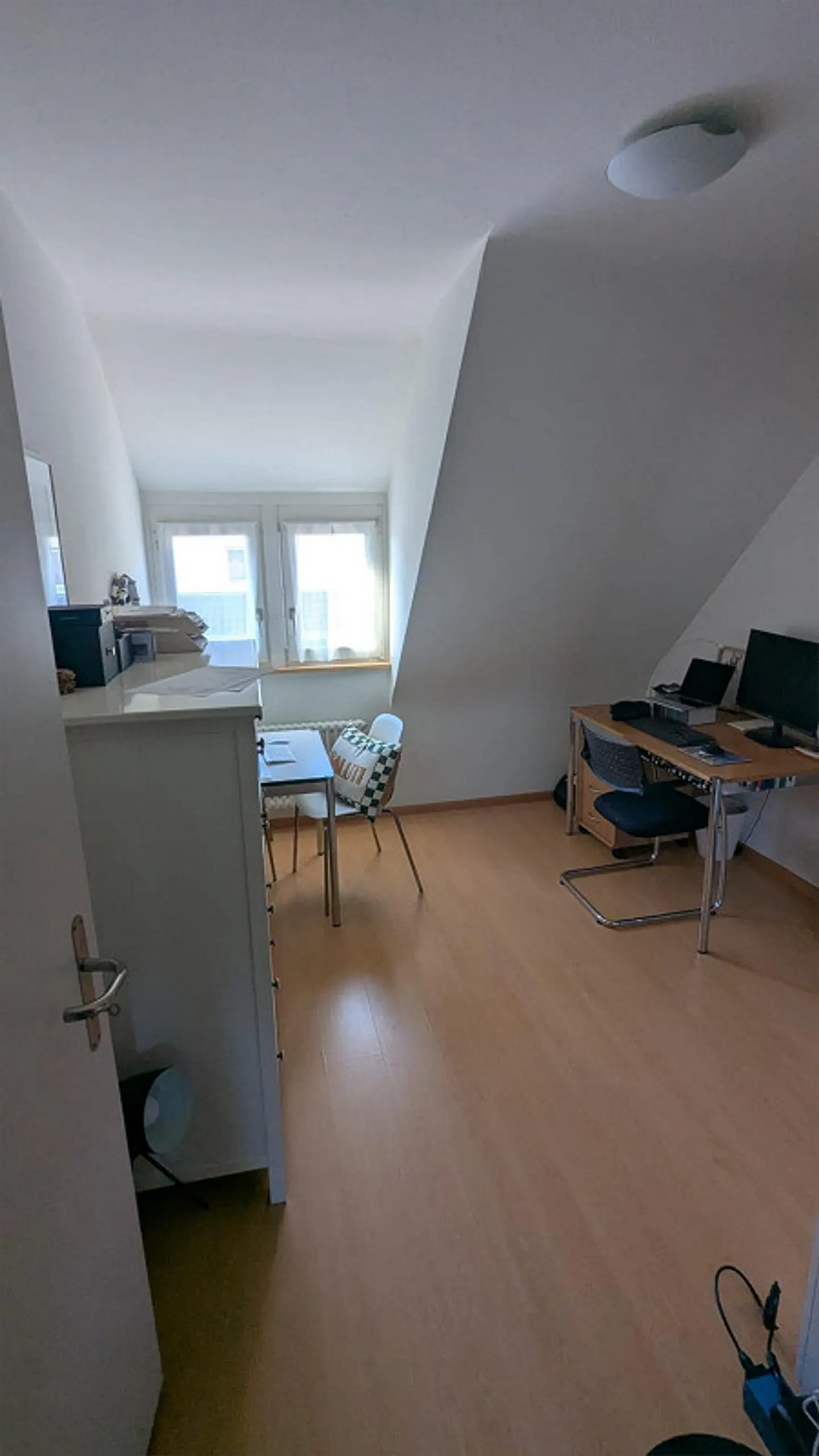 Bright 4-room maisonette apartment for rent in Riehen - Photo 4 of 8