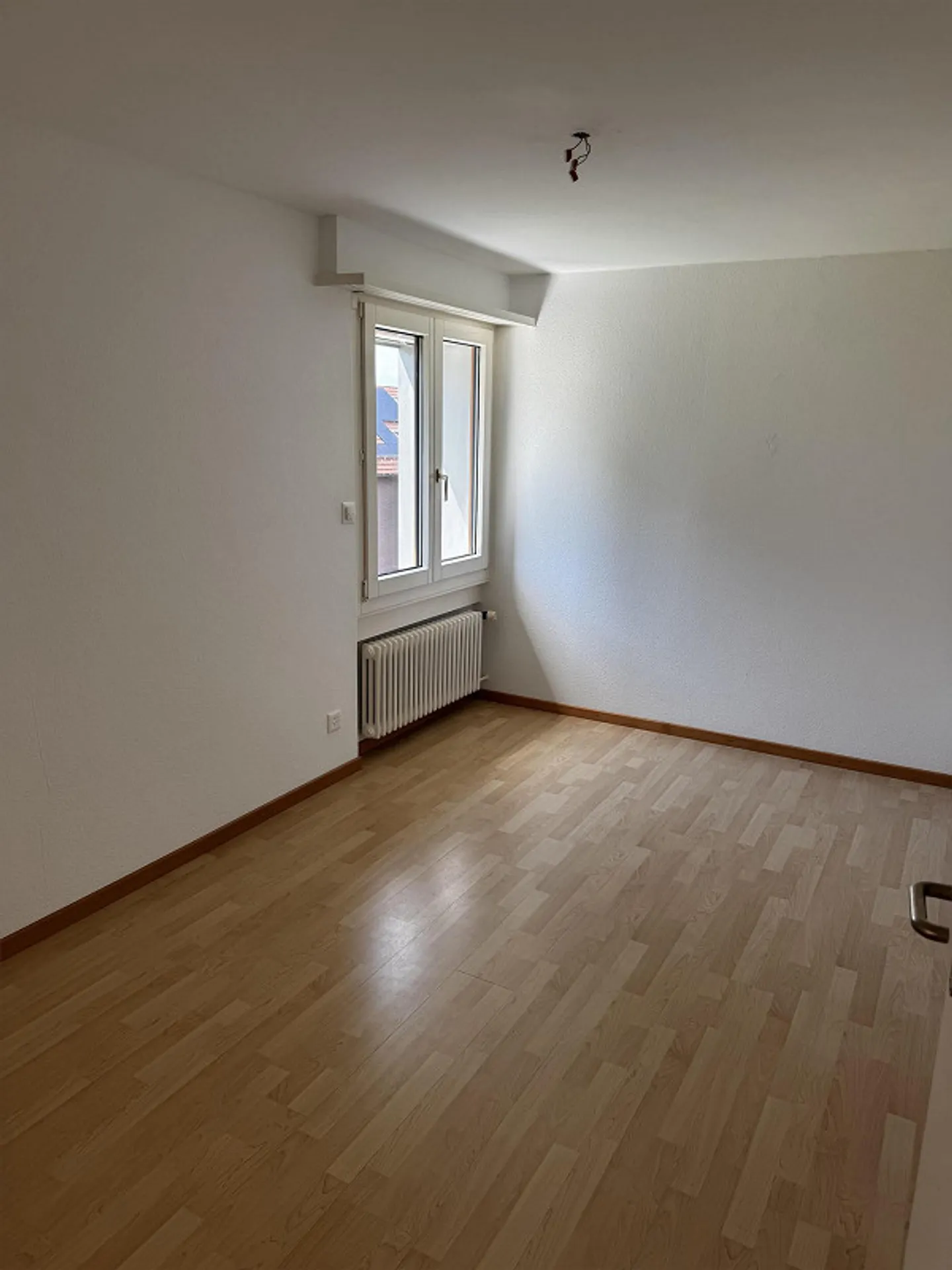 Appartamento al piano terra di 4,5 locali con terrazza - Foto 3 di 10