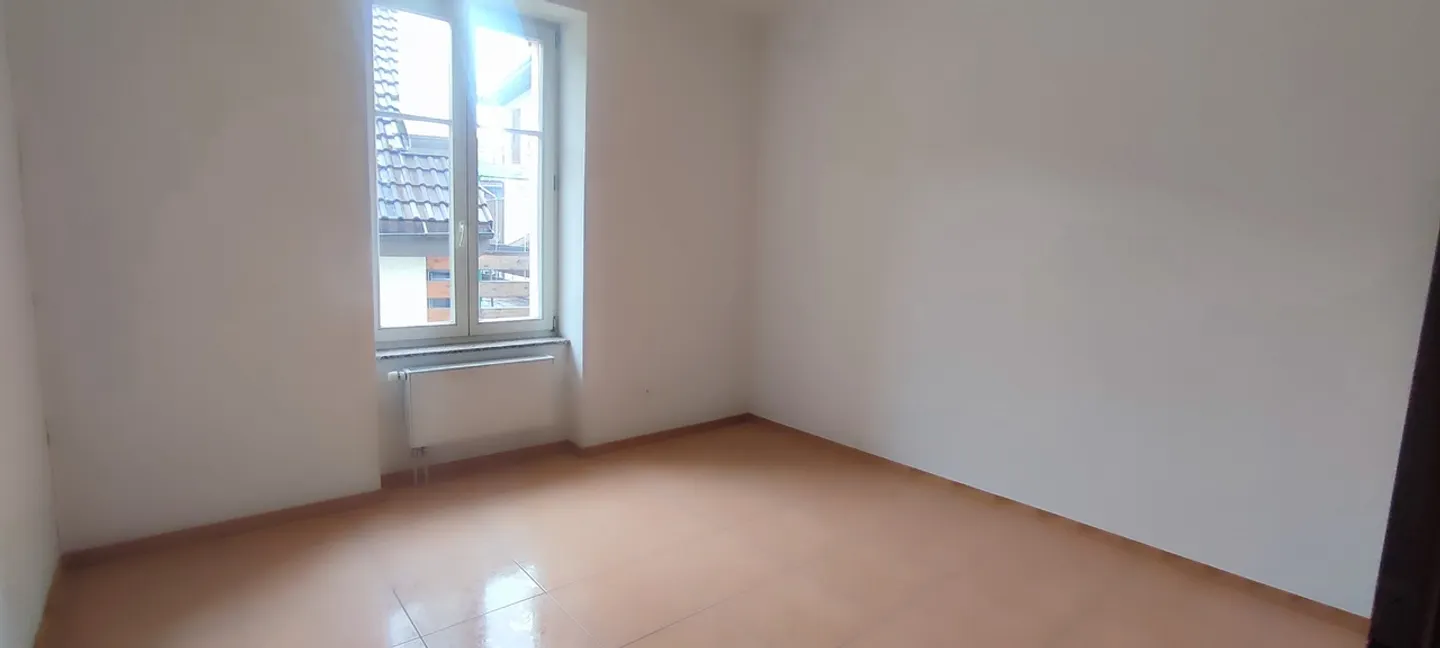 Geräumige 5.5-Zimmer-Wohnung - Foto 6 von 9