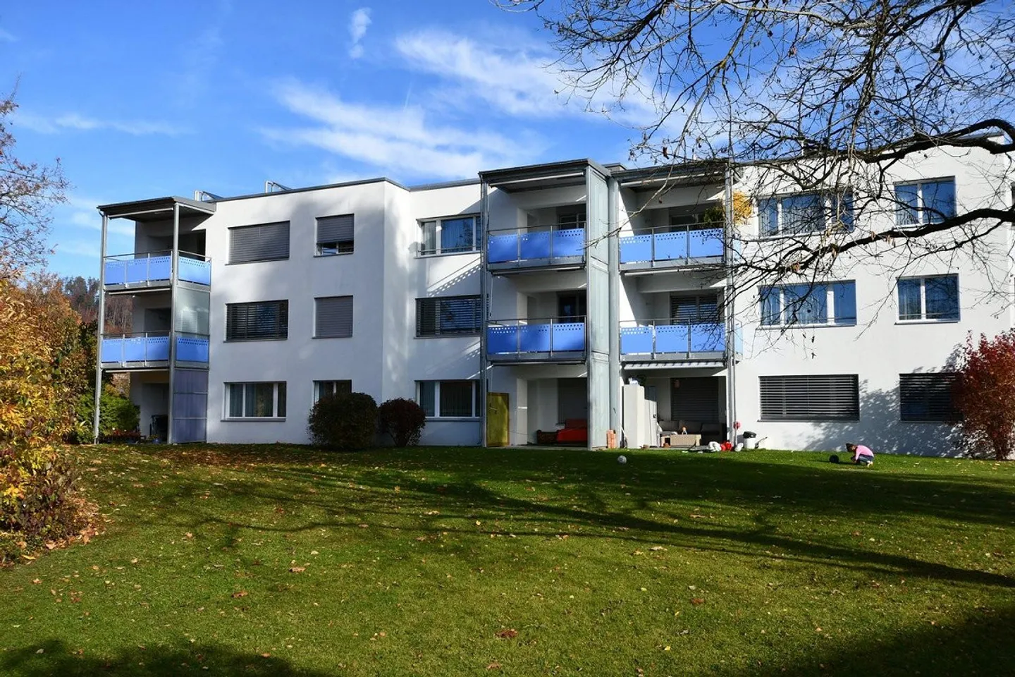 Central Living in Gümligen - Photo 1 of 6
