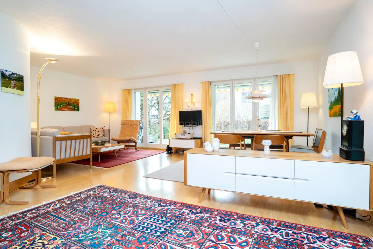 Well-maintained 5.5-room semi-detached single-family house - Photo 2 of 23