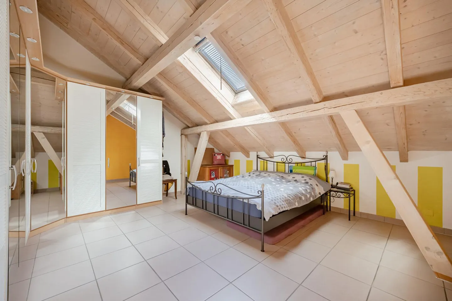 Two-family house with commercial space in Steffisburg - Photo 7 of 19