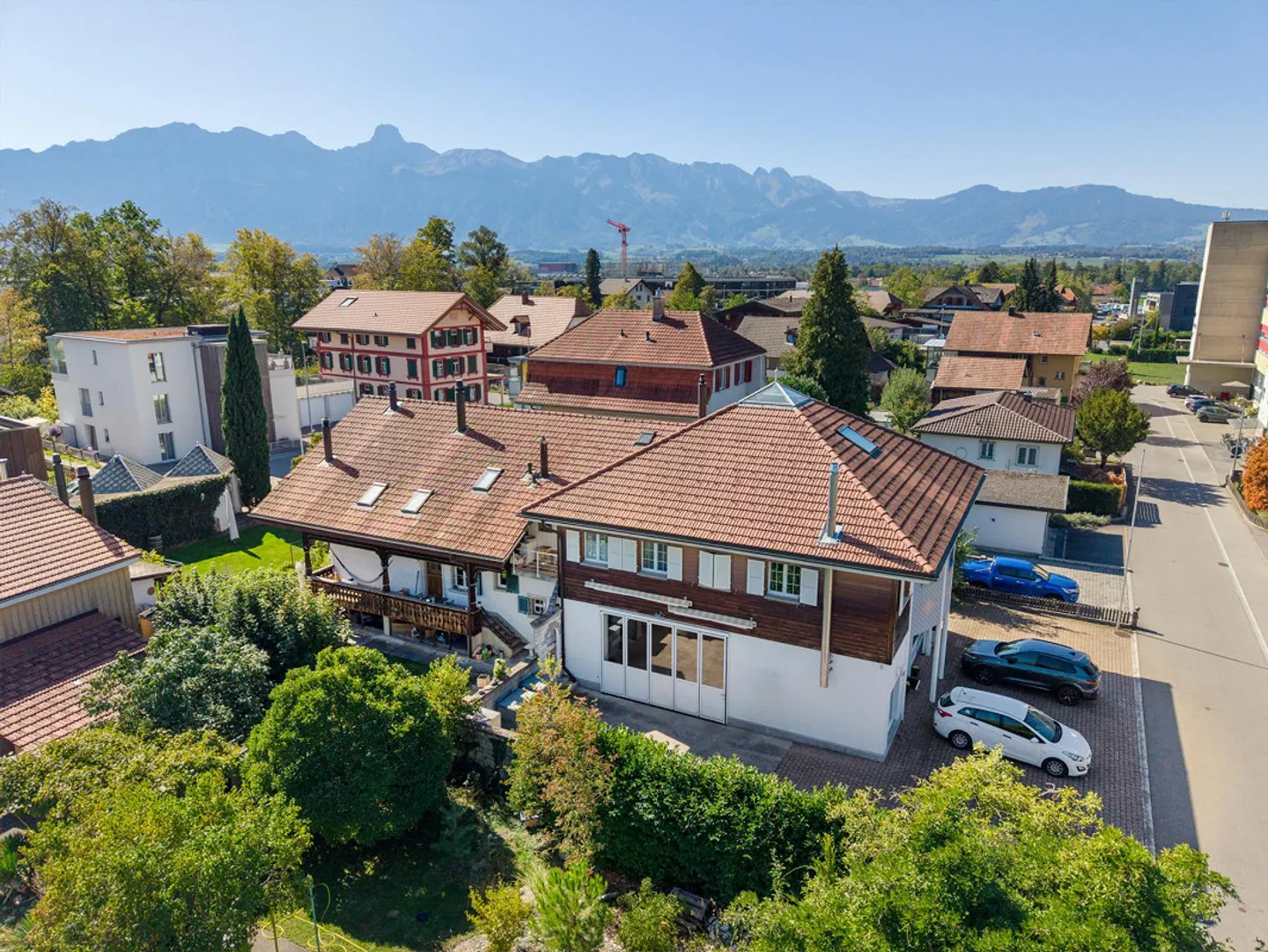 Two-family house with commercial space in Steffisburg - Photo 18 of 19