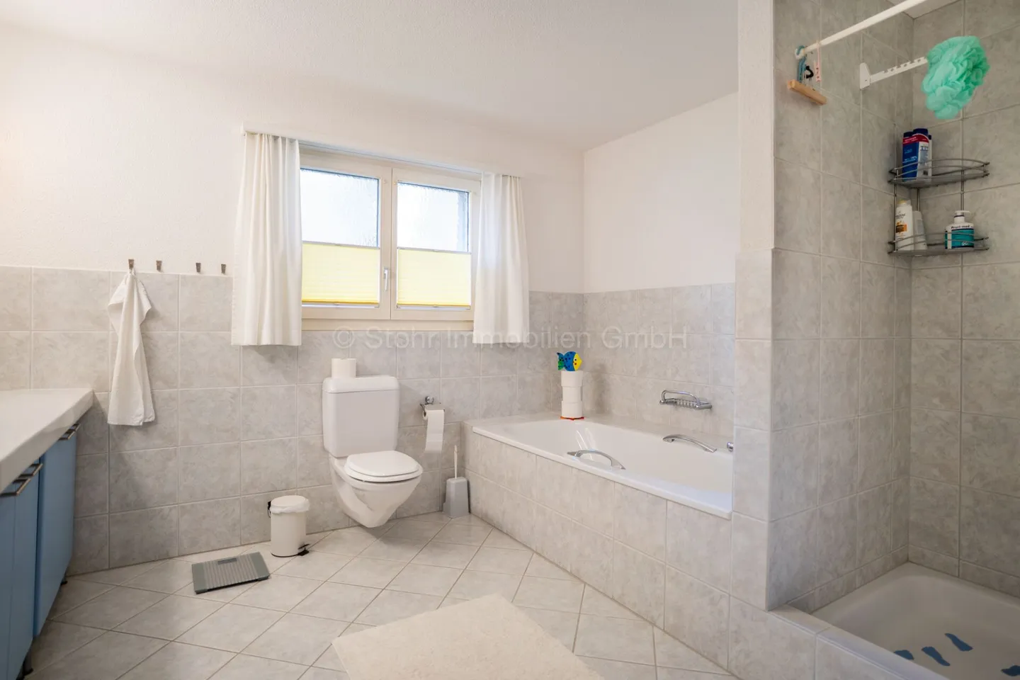 Well-maintained 5.5-room semi-detached single-family house - Photo 7 of 23