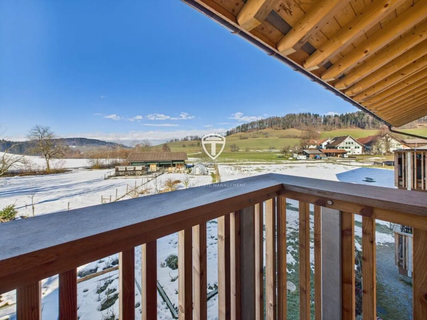 Moderne Maisonette mit Balkon - Foto 8 von 13