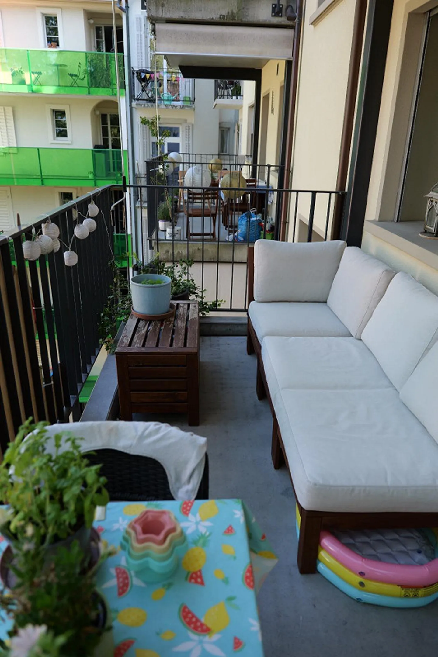 Central, quiet and bright 4-room apartment - Photo 4 of 10