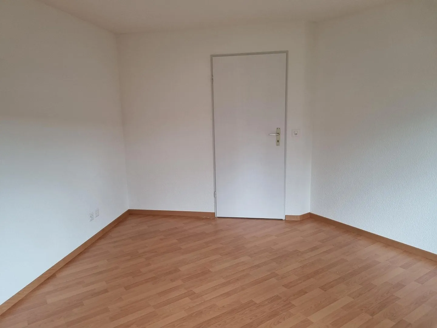 Frisch renovierte 4.5-Zimmer-Wohnung - Foto 6 von 12