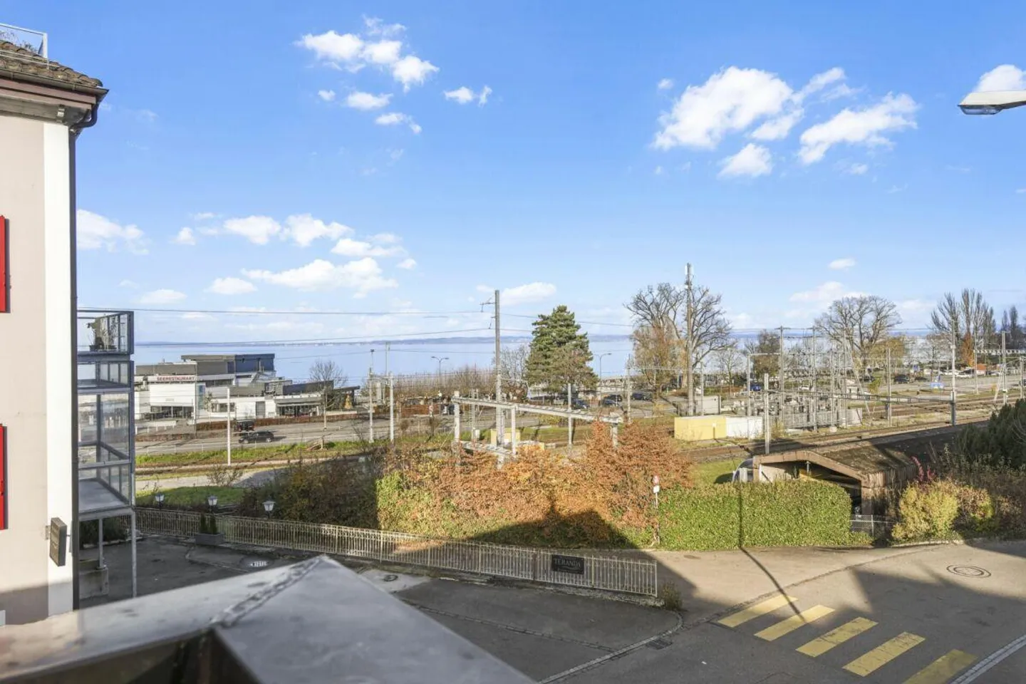 Multifunctional two-family house with generous space offerings - Photo 13 of 30