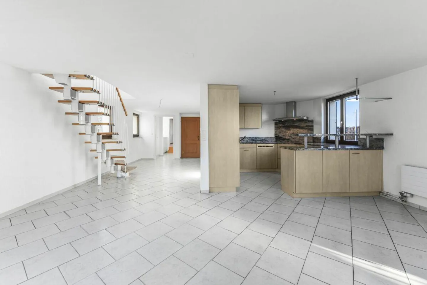 Multifunctional two-family house with generous space offerings - Photo 17 of 30