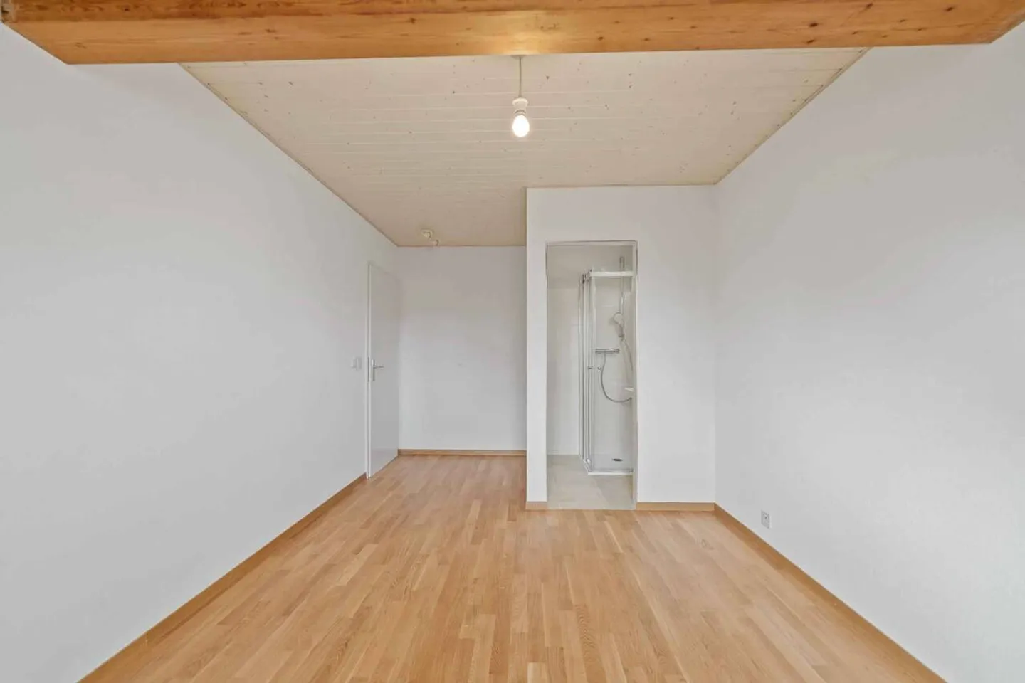 Reihenhaus mit 6 Zimmern - Foto 6 von 12