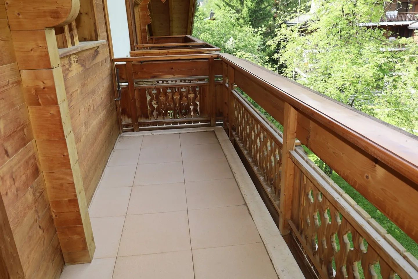 Magnifico Appartamento Attico di 5,5 Stanze a Crans-Montana - Foto 23 di 24