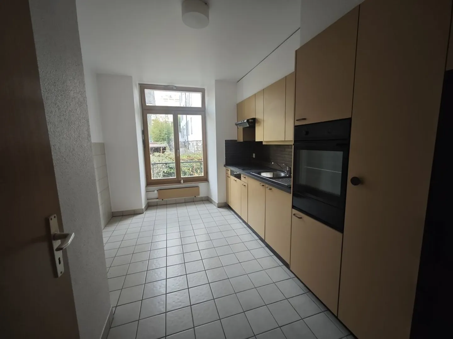 4.5 Room Apartment - Photo 5 of 8