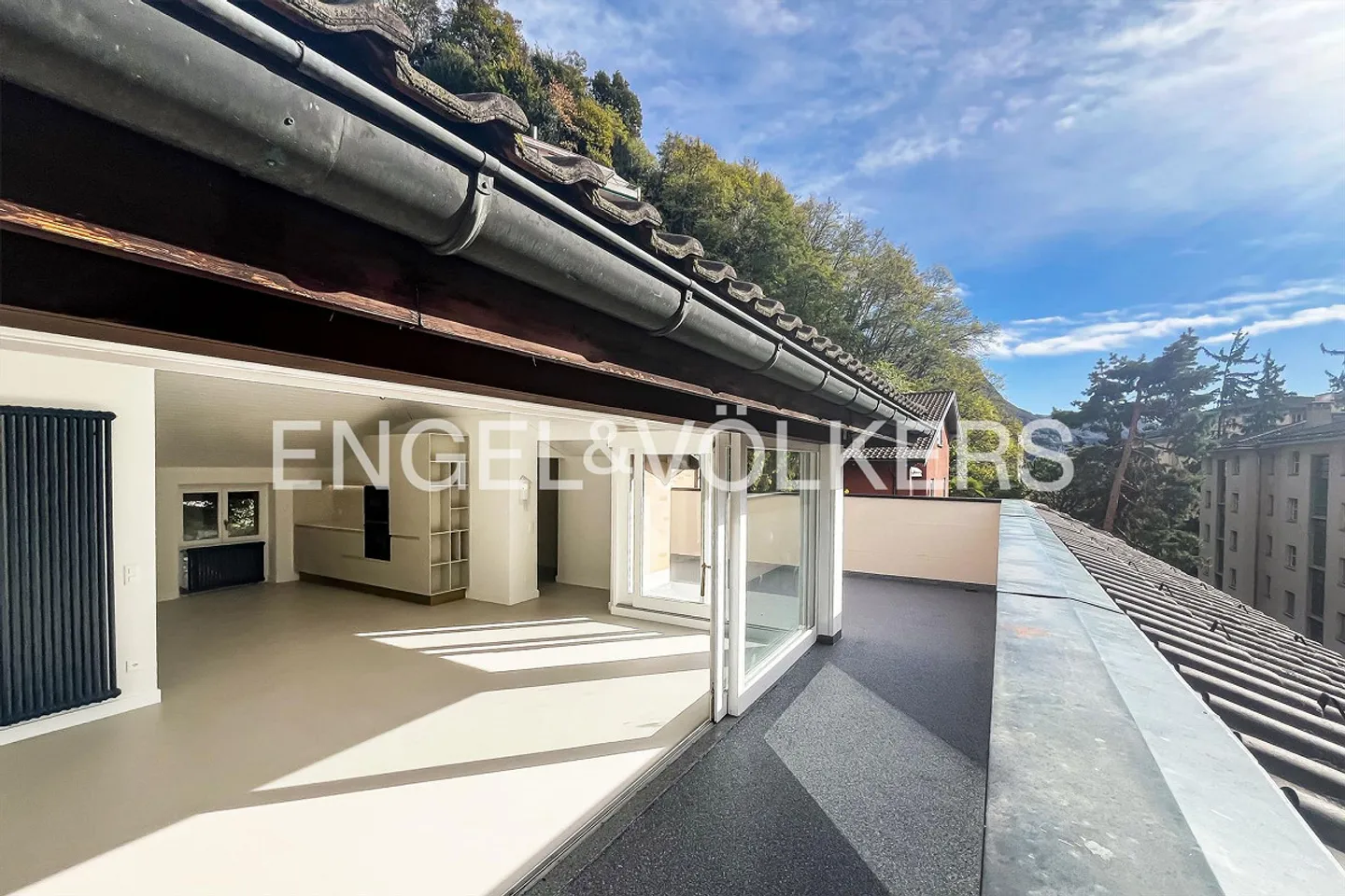 Elegante attico in affitto a Lugano - Foto 1 di 14