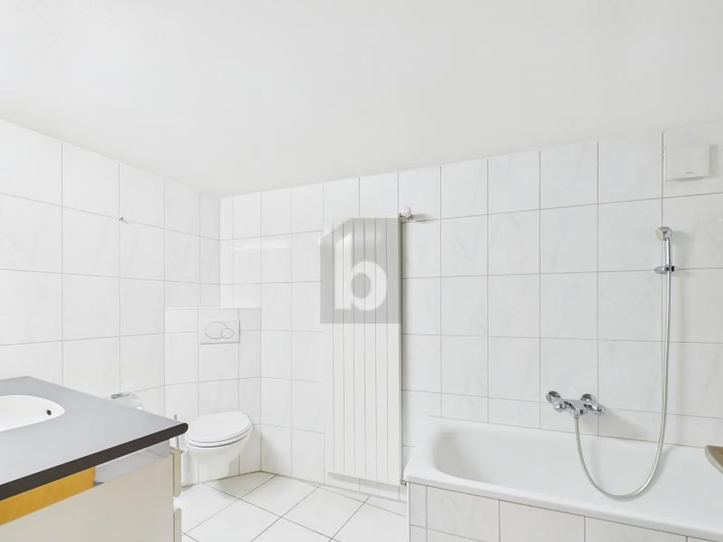 Charming with Fireplace - Photo 4 of 6