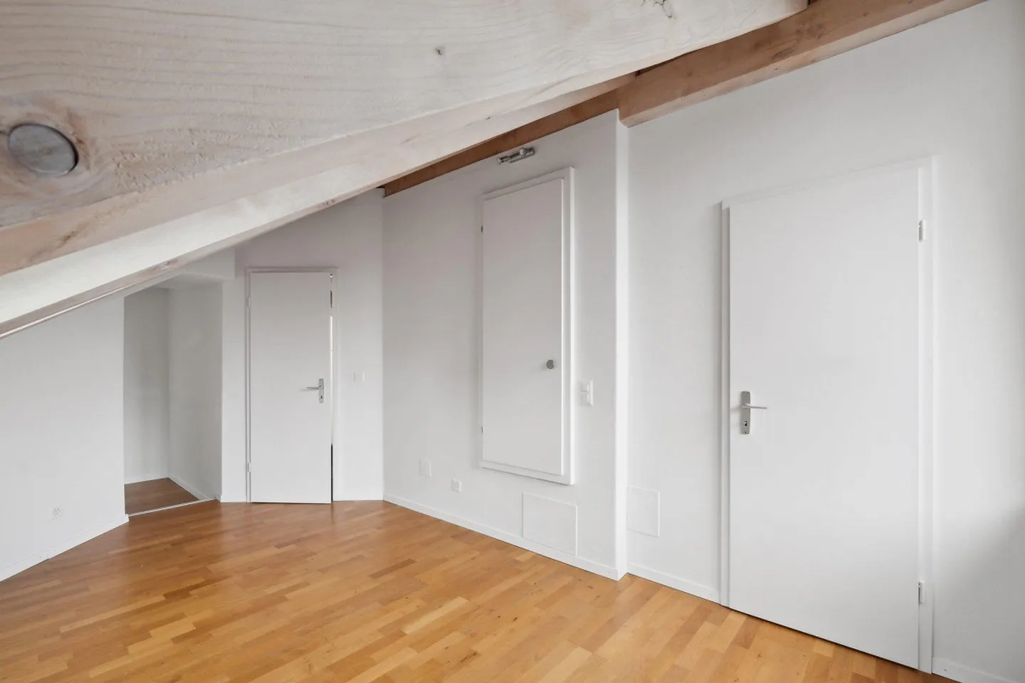 Exclusive old building maisonette apartment in the heart of Langenthal! - Photo 7 of 12