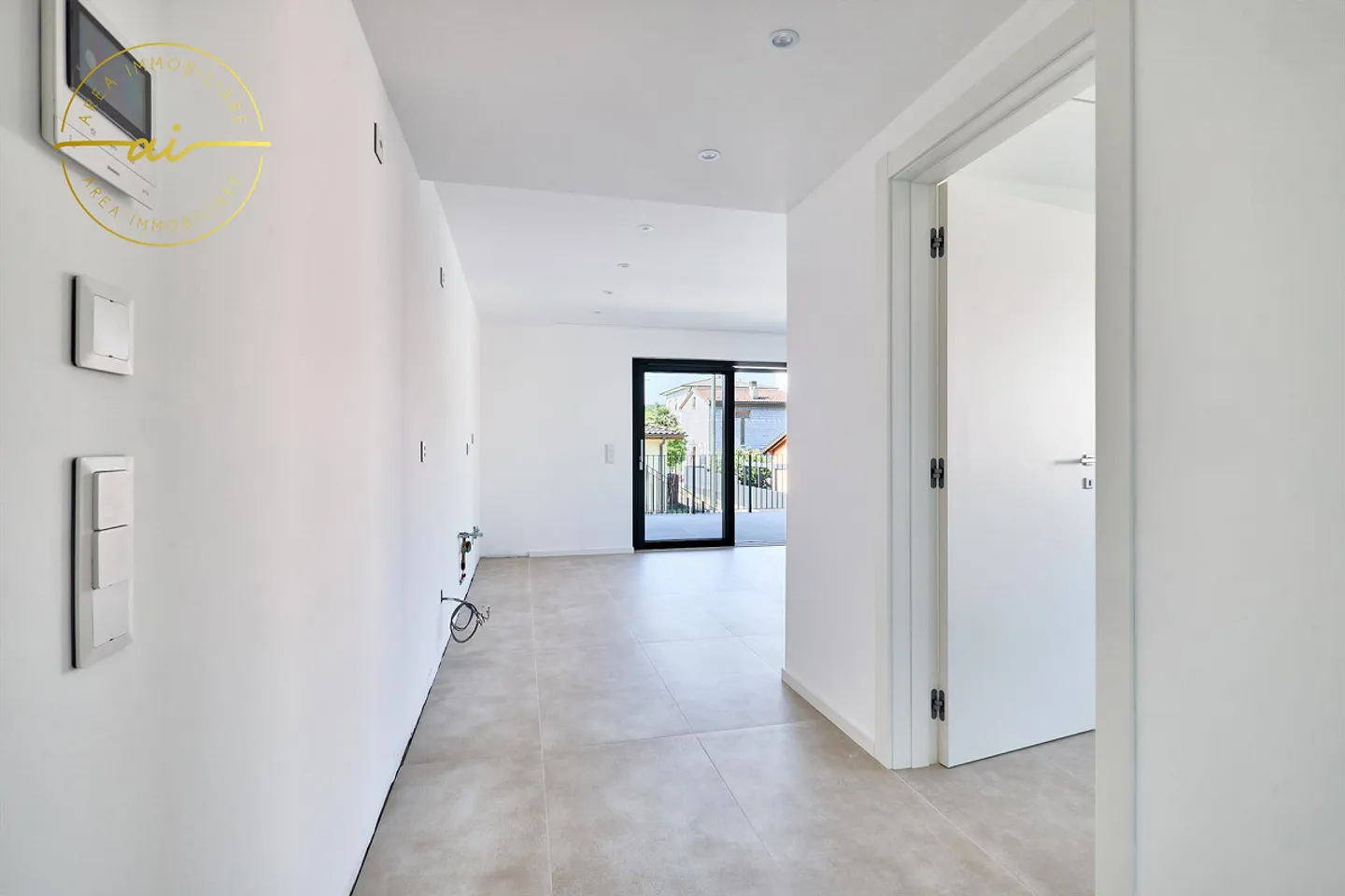 NEW 3.5-ROOM APARTMENT WITH GARDEN IN BALERNA N1 - Photo 2 of 13