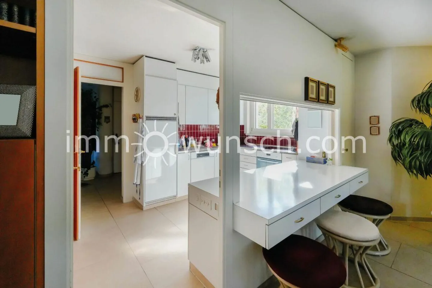 Spacious 7-Room Garden Apartment with House Feeling - Photo 7 of 17