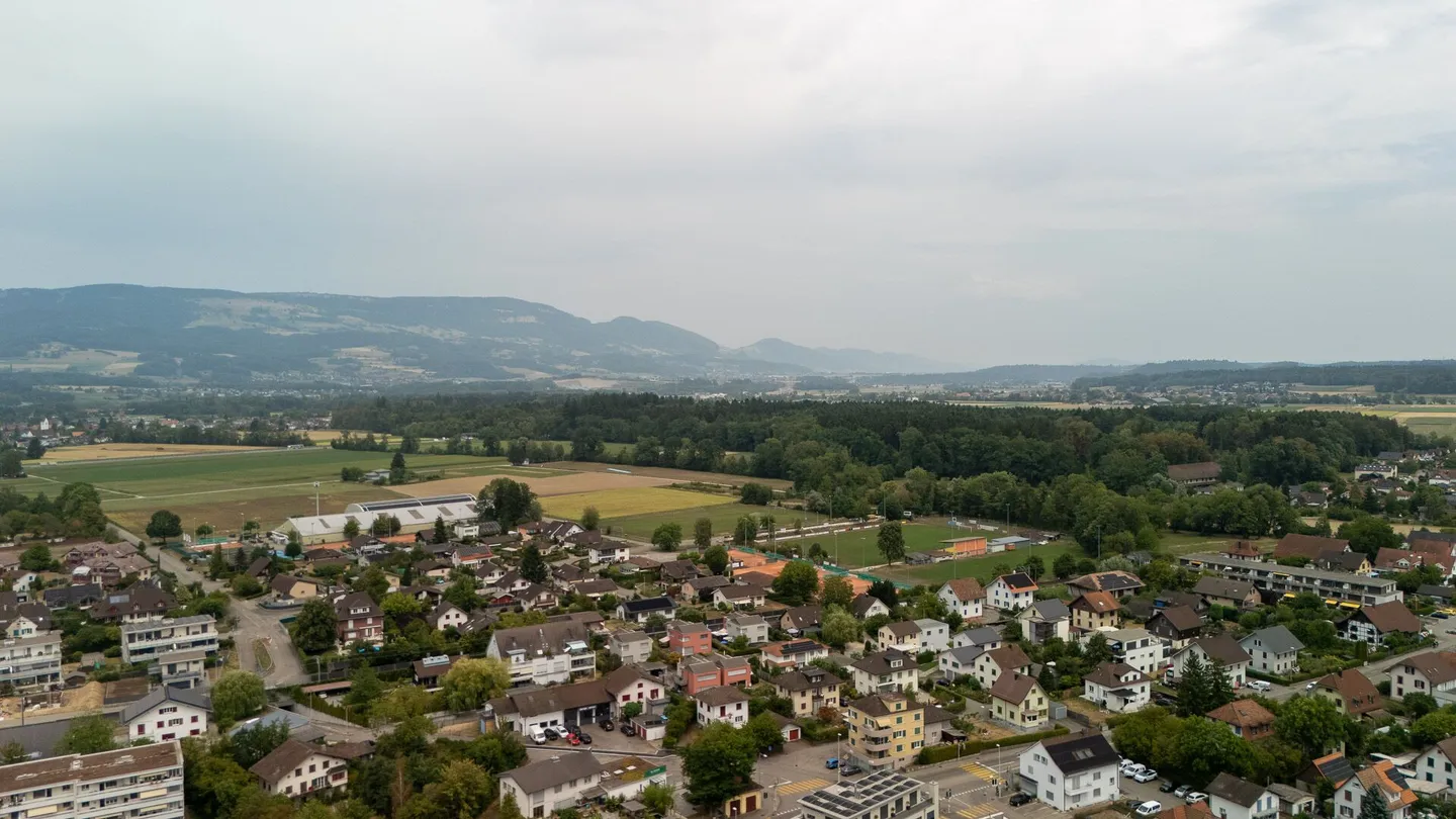 Vivre avec charme et qualité de vie - maison familiale jumelée de 4,5 pièces dans un emplacement familial - Photo 16 sur 16