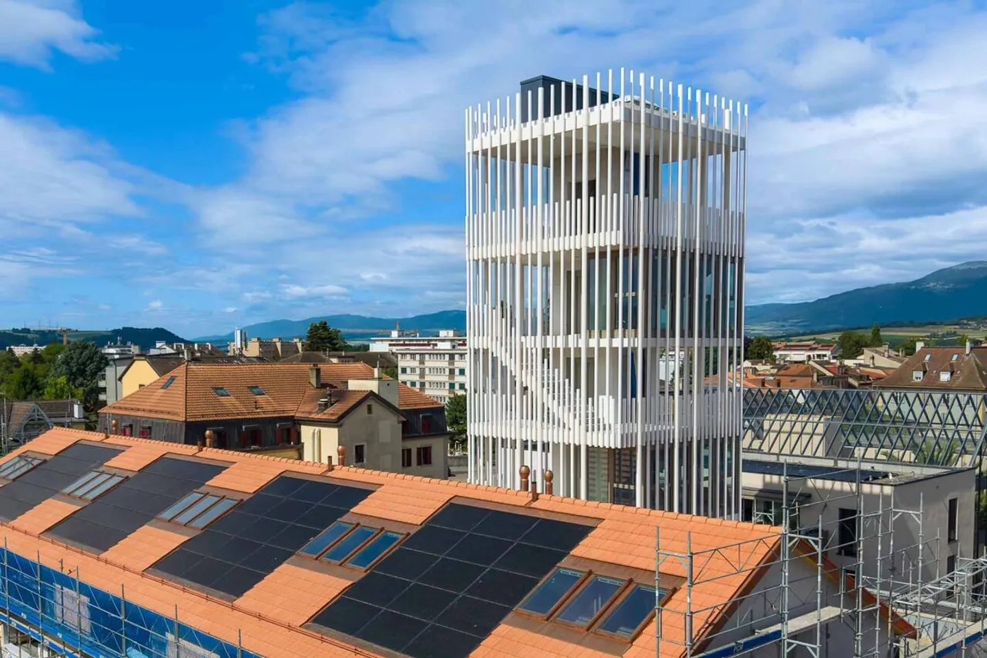 Bureaux avec vue exceptionnelle dans une tour privée avec vue à 360 degrés - Photo 6 sur 13