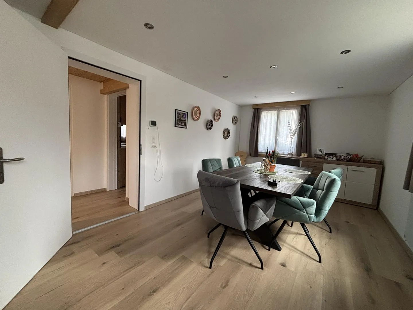 3.5 Zimmer mit Balkon direkt am Obersee in Arosa - Foto 7 von 9