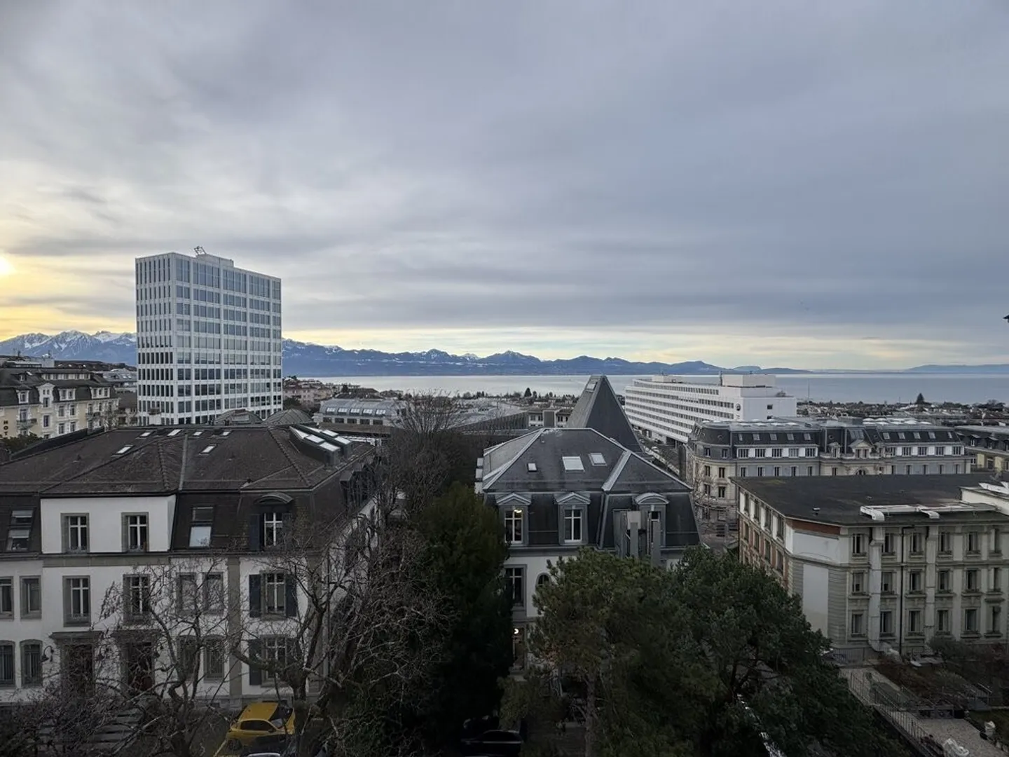 Appartement Charmant près du Lac - Photo 1 sur 5