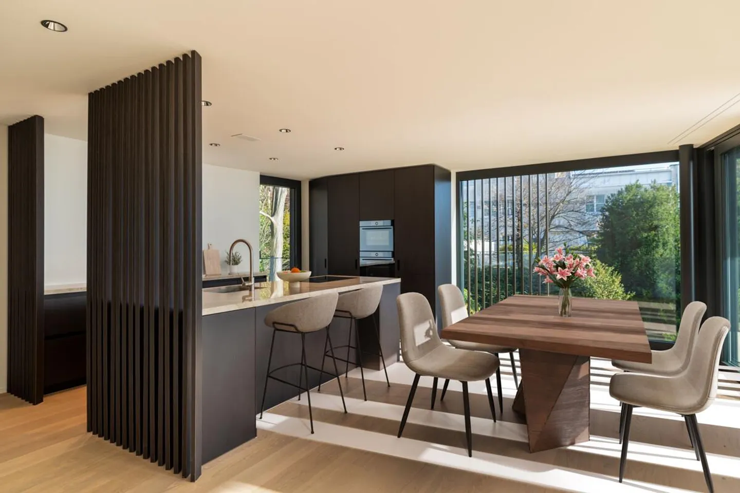 Zürichberg: exklusive 3.5-Zimmer-Wohnung mit Seesicht - Foto 2 von 5