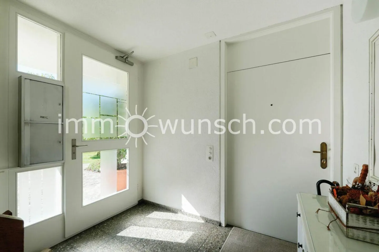 Spacious 7-Room Garden Apartment with House Feeling - Photo 17 of 17