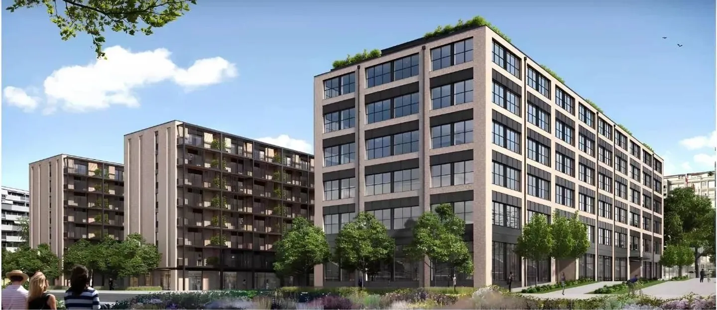 Mixed-use building for rent - Photo 3 of 6