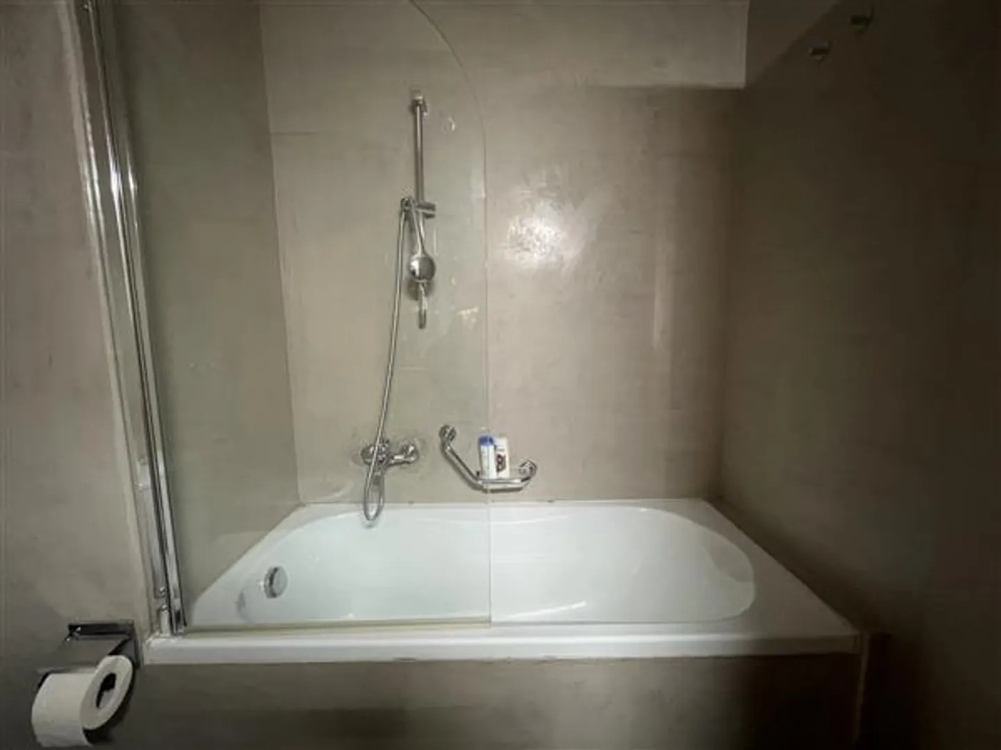 Lugano: Möblierte Wohnung 3.5 Zimmer - Foto 13 von 13