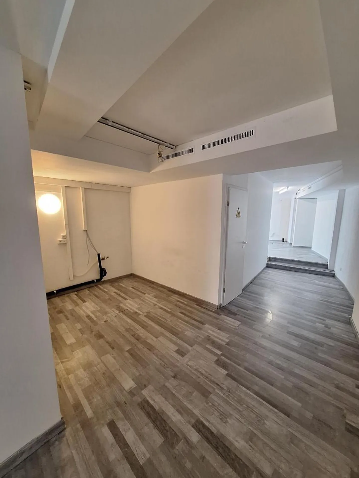 Spazio commerciale disponibile nel centro storico! - Foto 6 di 7